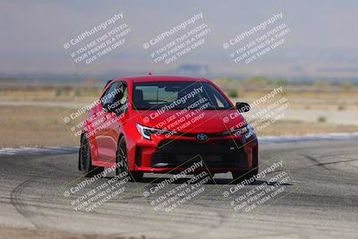 media/Sep-20-2025-Extreme Speed (Sat) [[1fcc23683c]]/Orange (Mid Intermediate)/Session 2 (Sunrise)/